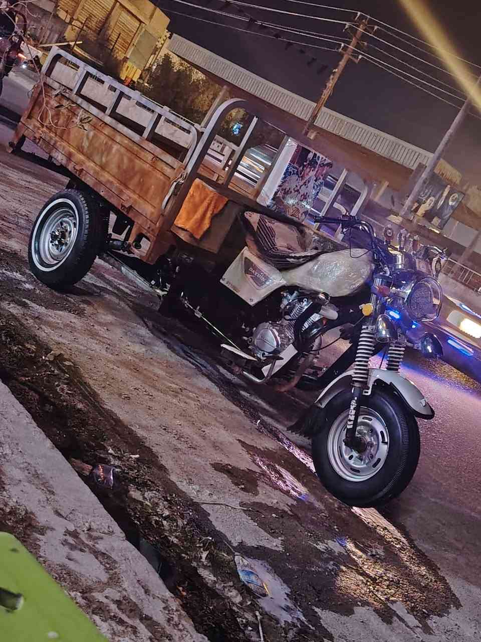 سلام عليكم شباب ستوته للبيع مديل ٢٢ وراق صوالي ستوته توه معمره تعمير كله جديد برغي مانقصه مكينه كارتون بدي بلاد ٢٢ مامكصوص مكفواله من كلشي ستوته وشراي بيه خير وتدلل خابر عل رقم وسعرهن معروفه ***********

