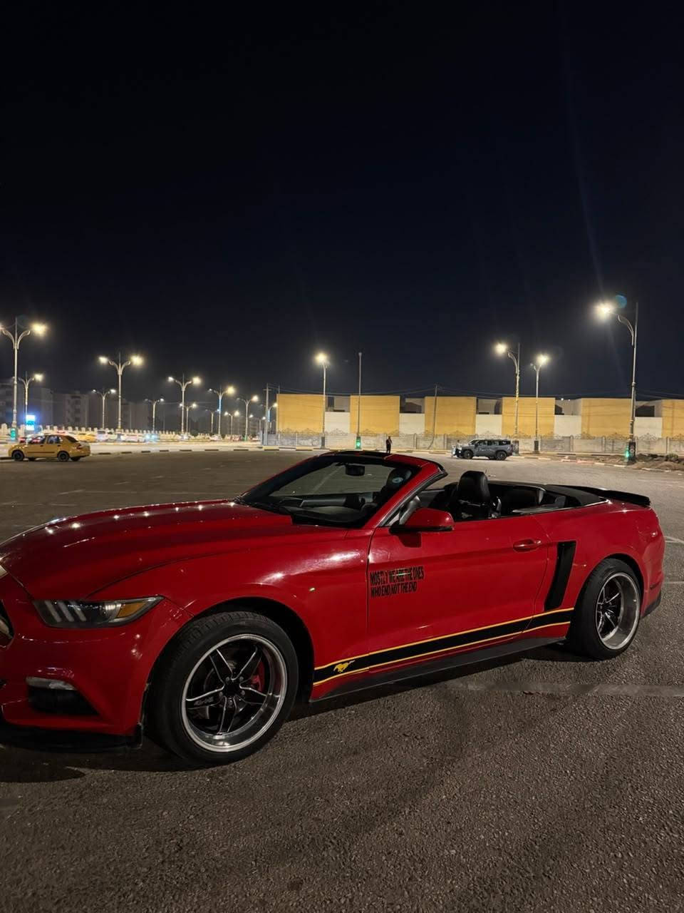 السعر 100 الاستفسار*********** موستنك  2017 تغير الون بدون ضربه السياره مكينه كير مكفولات حداديه جديده ويل رياضي  تخم تاير جديده تبريد ثلج السياره جديده وجاهزة بمعنى الكلمه رقم نكليزي تريد تحويل تريد وكاله مكان السياره كربلاء

