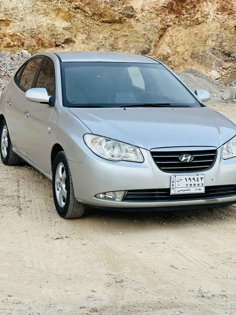 2006بڕاوە 
تەبرید لەمس 
شاشە 
دەکشن بەرز
 کەڤەرگۆڕاوسەقف بەشەرت 
گێڕومەکینە و تەبرید بەشەرت 
بێ شوخت وچاڵ  بێ داعم و لێدران 
چوارتایەی و ویلی لۆکی لەژێرە 

***********
