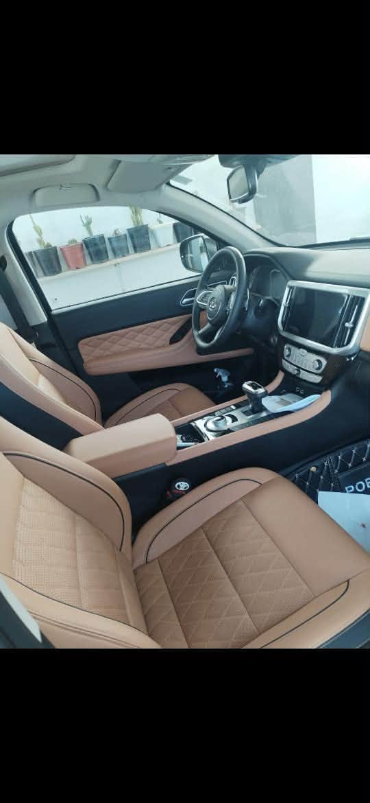 باور كريت وول موديل 2024
السياره تحت ضمان الشركه حتى غايه 150 الف كيلو
فئه luxury اعلى فئه 
الممشى 67 الف قابل للزياده
السياره نضيفه باسمي رقم بغداد
موقعي بصره
سعر السياره 180 ورقه
***********
