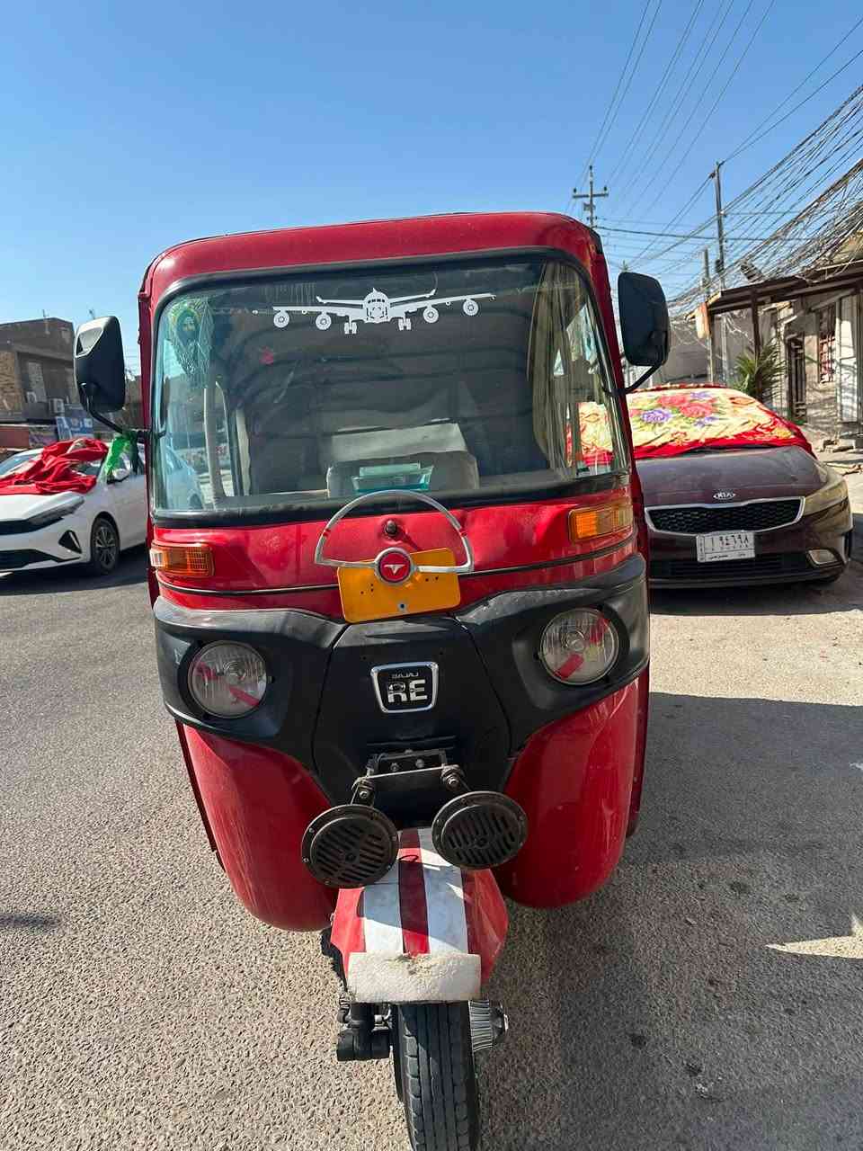 تكتك رقم وسنويه كربلاء بيه طخه بسطيه تكتك كامله من كلشي كلشي شغال بيه *********** محرك مكفول كشر مكفول بس طخه بكد الجف
