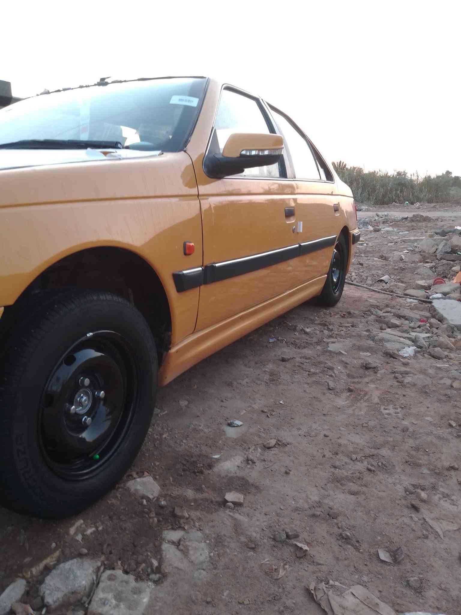 بيجو بارص مديل 15رقم واسط سنويه ل 27 مصفره هيئه غرامات مكينه كير تبريد ثلج حداديه امامي خلفي تخم تاير جديد دواخل مدوشمه السعر 36وبيه مجال شراي يتصل مكاني كوت***********
