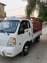 ٢٠٠٩ • مكينة جديدة • بغداد العبيدي