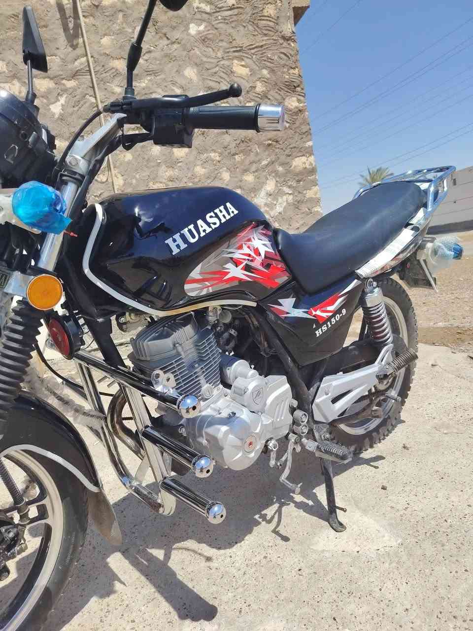 السلام عليكم للبيع دراجه هيوشه ٢٠٢٤ بعده جديده فقط بيها بس اوراق السعر ٩٠٠وبيها مجال قليل الاتصال*********** مكاني زنكوره
