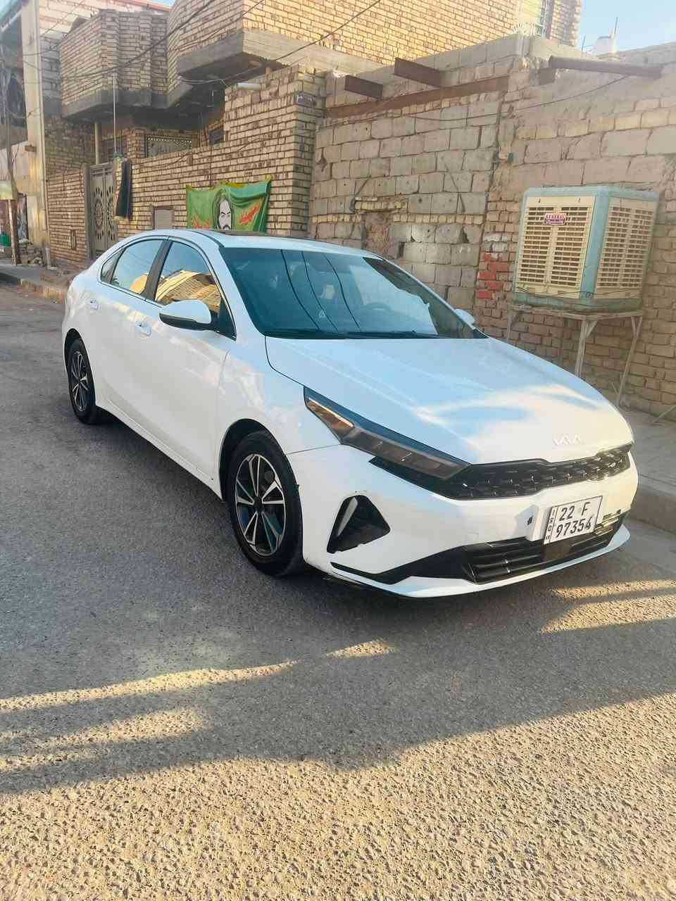 كيا كي 3 موديل 2024
مواصفات 
فتحة سقف 
اشاير بل المري 
مري شفط 
شاشة كبيره 
تحكم جهتين 
حساسات + كامرة خلفية 
اربع نمط قيادة 
مانع انزلاق
مكينة دبل نوزل 
وهواي مواصفات بعد 
السيارة مبدل جاملق ودعاميات 

وصبغ فقط عتبت الدوس ومكان بارد قليل بيها

 ماشية ٤٦ الف فقط 
جاهزة السيارة من كلشيء تايرات جدد  
 
السعر ١٢٠ 
للاستسفسار اكثر ***********
