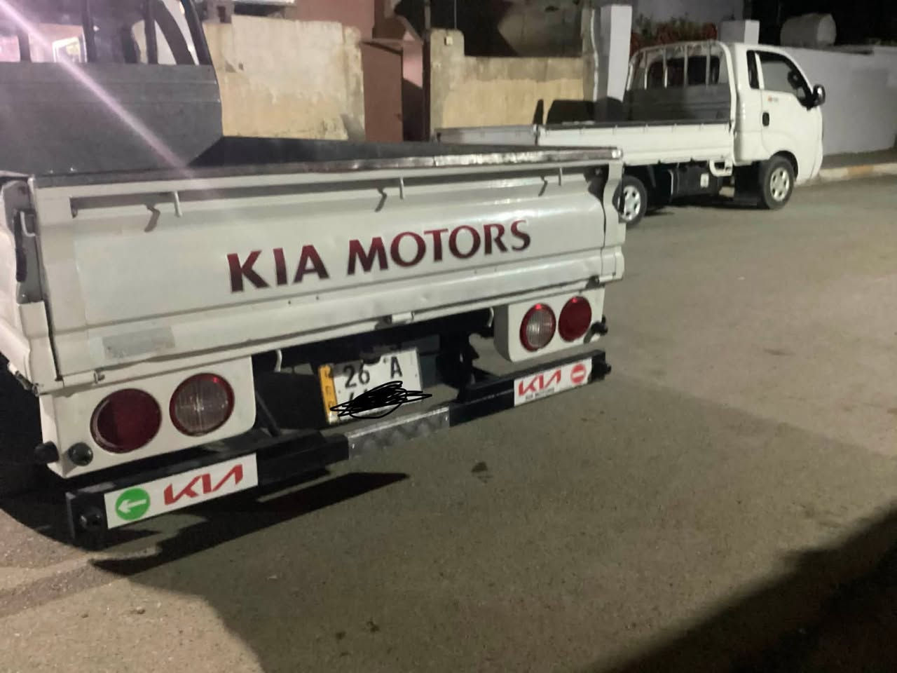 السلام عليكم كيا موديل ٢٠٠٧ رقم صلاح الدين دولي
سنويه ال ٣١ تايرات جدد 

مكفوله كفاله عامه من كلشي

كير شاصي اكسل مكفولات  سياره بلاديه من كلشي

العنوان ديالى 

الرقم ***********

