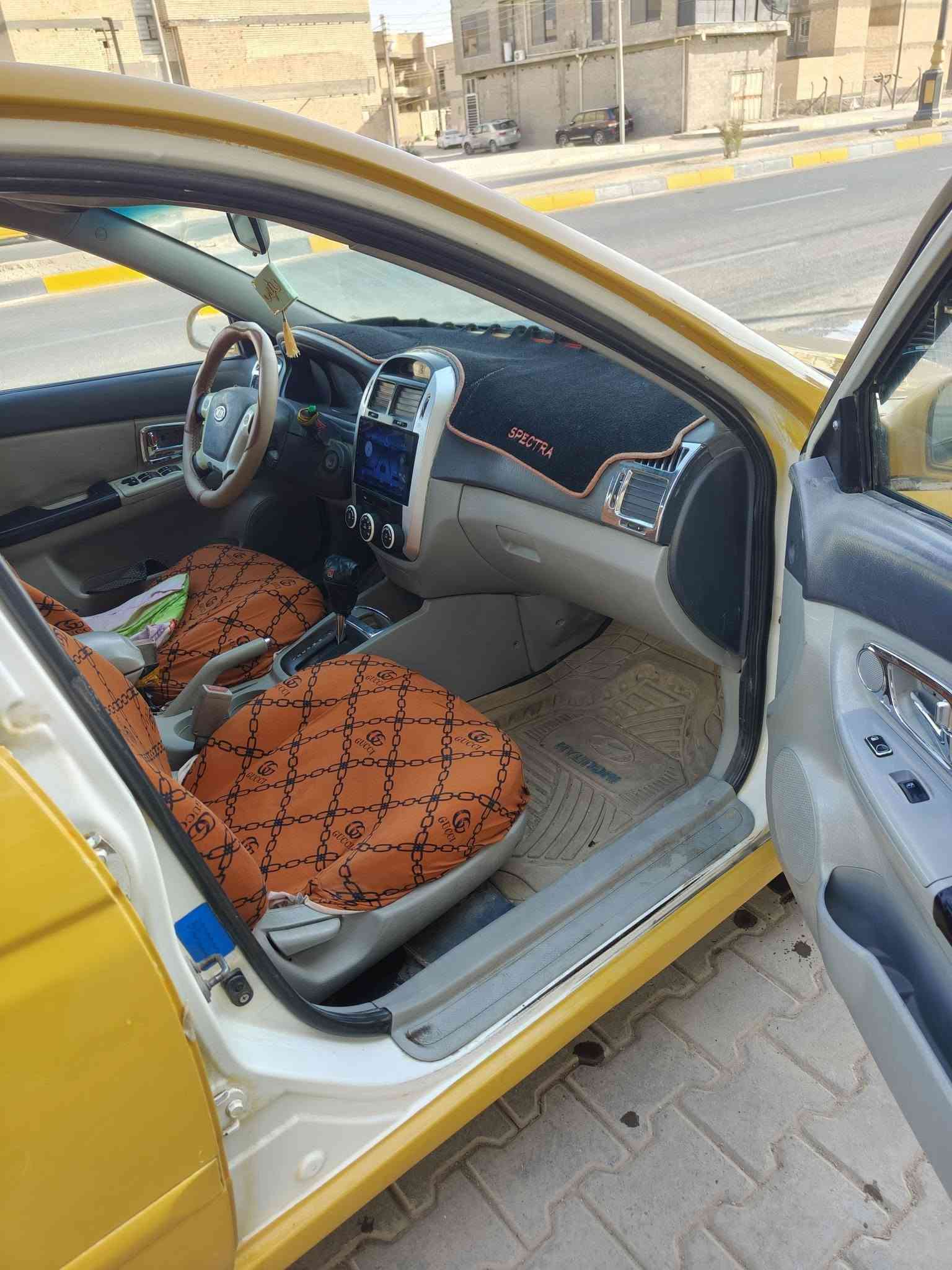 السلام عليكم سبكترا 2008 مكينه 2000جديده بالكارتون كير كفاله تبريد ثلج 🥶سياره حادث امريكي جاملغ امامي ايسر فقط سياره خير من الله جاهزه للخير نضيفه كلش رقم كربلاء نكليزي سنويه ل2029 هزه جديده مصفره هيئه وغرامات راعيه يمي يريد مداور السعر 65 وبيه مجال قليل حق الجيه *********** كربلاء حي الفارس
