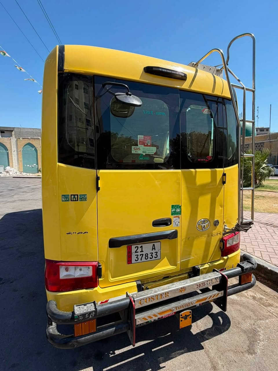 كوستر 2017 للبيع
🚍 كوستر 2017 للبيع فقط

✅  (صفرة أصل)
✅ سيارة نظيفة جداً وبحالة ممتازة
✅ مكينة، كير، وأكسل مكفولات
✅ باقي السيارة مكفولة كفالة عامة

🔹 الملاحظات:
الذيل الخلفي بيه طخه خفيفة وبارد فقط، 

📍 الموقع: بغداد – الأعظمية

💰 السعر: 435$ دولار

📞 للاستفسار: ***********
