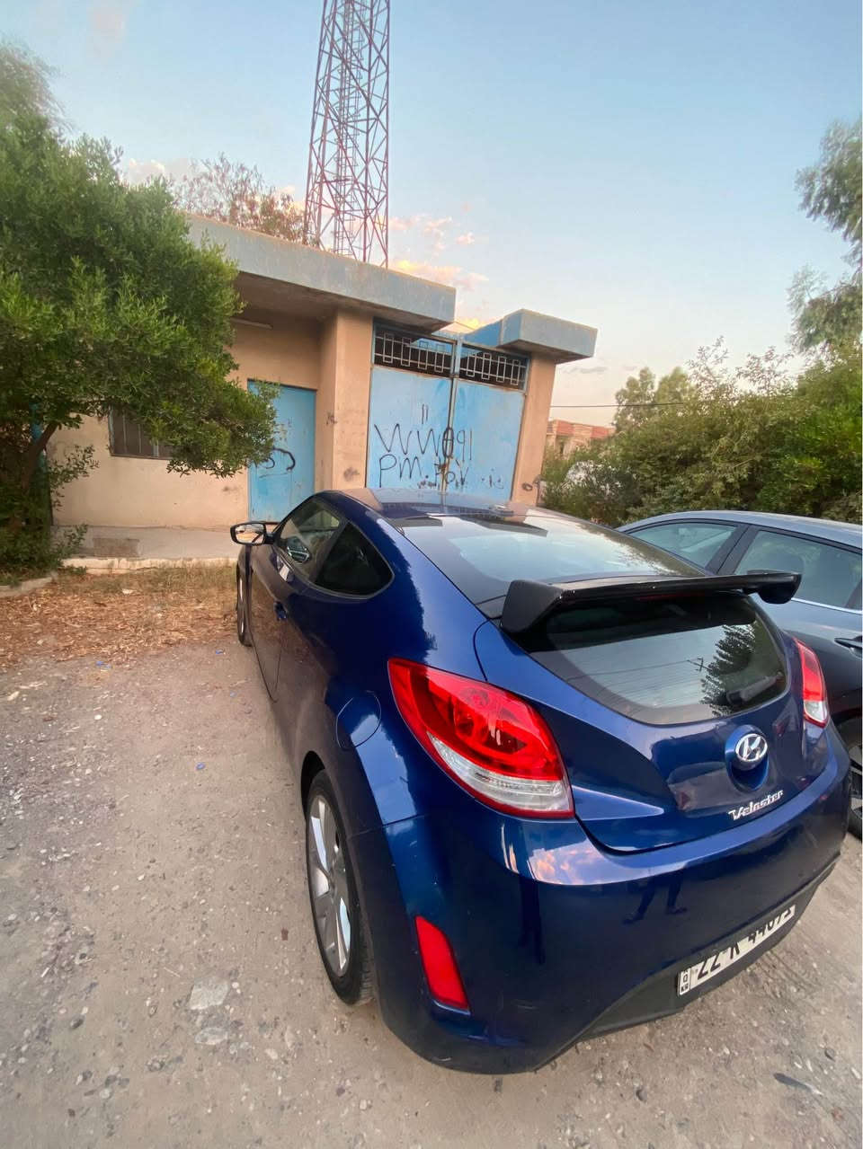 Huyinday veloster 2017 be sbux tanha chamlghe lay sayaqe ba belad goraya 80 hazar roishtya mwasafat amaricea makenay 16e be tornoya nrxe 93 waraqa kamak mamala 

عند هونداي ڤيلوستةر بدون صبغ بس بدل چاملغ بس بيلاد مكينة ١٦ بدون توربو ٨٠ الف ماشي

*********** أربيل, العراق
