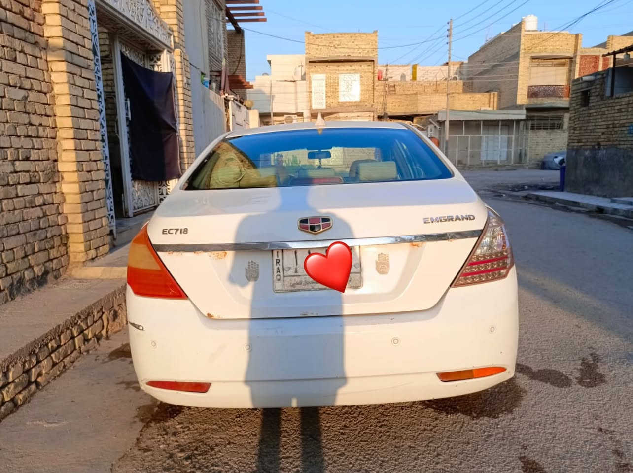 السلام عليكم سياره ام كراند 2013. سنويه باسمي تنتهي بسنه 2029 كير مكينه كورلا1800 تبريد شاشه حساسات خلفيه كلها شغاله رقم ناصريه مكانها بالعماره 
سعرها 38 
***********
