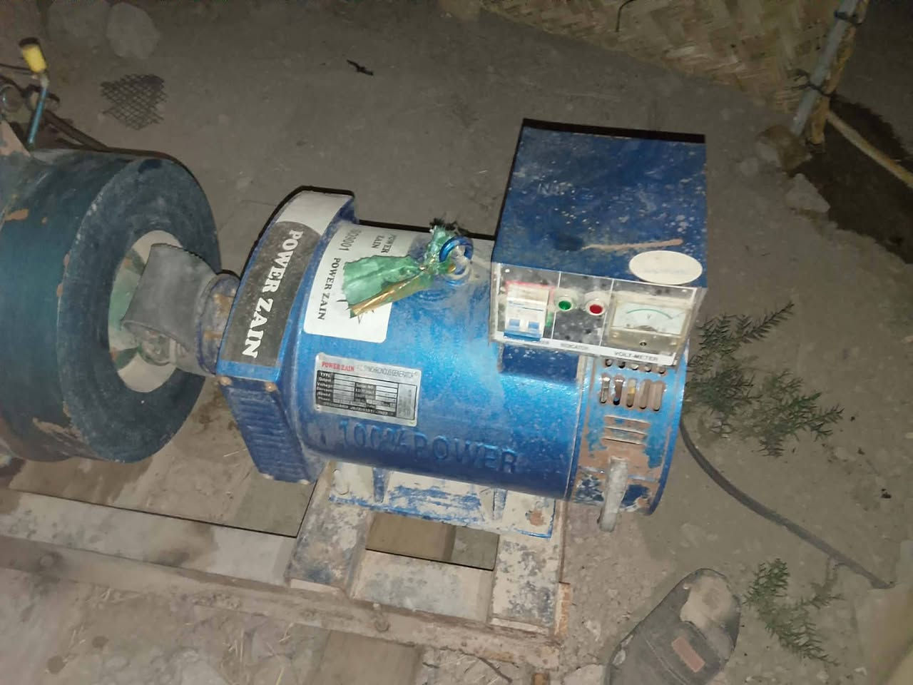 سلام عليكم مولدهندي  البيع السعر 750وبي مجال مكان الرميثه قضاء الهلال رقم ***********
