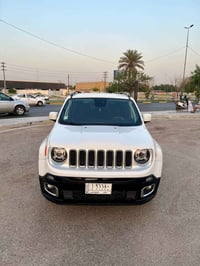 رينيجيد • ٢.٤ لتر • دفع رباعي