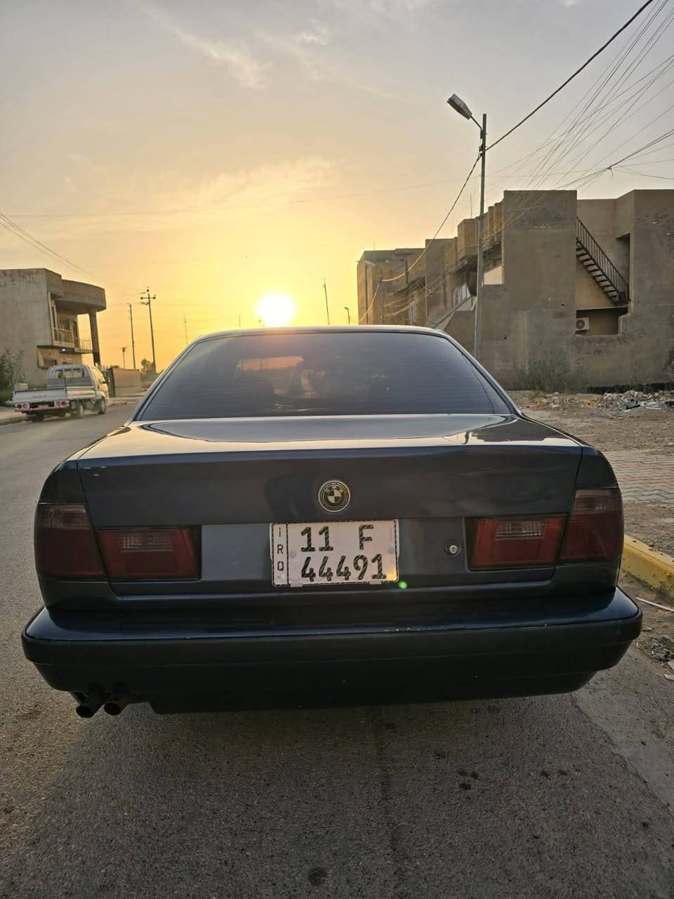السلام عليكم BMW 525 1992 بأسمي مشروع وطني محرك مسكر تك فاينوس رقم بغداد تخم تاير تبريد مقاعد جلد فتحه سقف قفل مركزي هزه جديده سنويه 2030 رقم بغداد مكانها  بالكوت بدون حادث صبغ فقط السعر 58 قابل للتفاوض
***********
