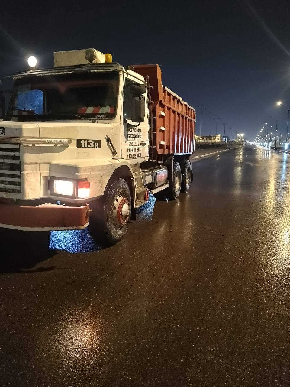 سكانيه البيع جاهزه للعمل كير ومكينه جاهزات وشاصي مكفول سياره جاهزه حته تبريد بيه مكانه بصره رقم الماني مشروع وطني. راعيه موجود يحول سعر. 100 قفل رقم الهاتف ***********
