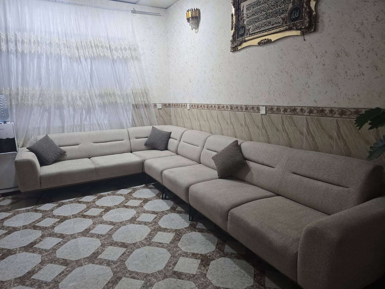 السلام عليكم ديوان للبيع اربيل بحركه استفسار عل واتساب***********
