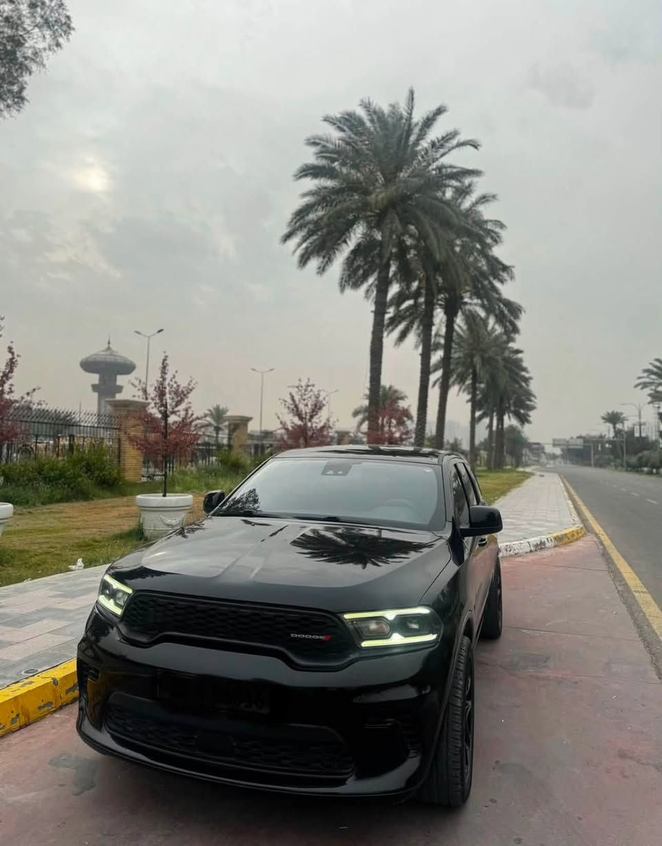 دوج #دورنكو GT 

السياره اربيل ب اسمي 

لون اسود

المواصفات

الموديل :2023

المحرك : 3.6L . V6  (ستة سلندر)
كير صدر كلة كفاله

تايرات بحالة ممتازة

مصابح امامية زنون مع LED مع كشافات دعامية زينون

بصمات عدد 2 للأبواب مع بصمة جنطة وبصمة تشغيل وتشغيل عن بعد
جنطة كهرباء

غرفة السيارة جلد لون اسود واحمر vip

رادار امامي مع مانع تصادم

حساس خلفي اصل

تحذير الخروج عن المسار

تحذير النقطة العمياء

سستم صوت

تدفئة مقود القيادة

مقود رياضي مع تحكم كهربائي

كامرة خلفية دوارة اصل مع الستيرن

شاشة الدشبول الحجم الكبير 10.1 انچ

نظام ملاحة GPS

گير شفتر ستيرنك 

تحكم فول كهرباء لكرسي السائق والراكب 

سستم صوت

تشغيل عن بعد

دفع رباعي 4*4

إطفاء وتشغيل اوتماتيكي

تحكم ستيرن جهتين بلوتوث وحاكية وكروس سرعة وتحكم صوت 

نظام ABS مانع انزلاق
بعد بيها هواي مواصفات

السيارة كفاله عامه بدون صبغ
بدون شخوط وبوارد

ضرر امريكا من جوا السيارة مضروبة يم اذن المحرك صاعدة رصيف ومبدلة مكينة بلادية مكفولة شواصي وكلشي 

غير هذا مكفولة السيارة 

مكانها بغداد المنصور

السعر المطلوب :275

التواصل  رسائل واتساب :***********

