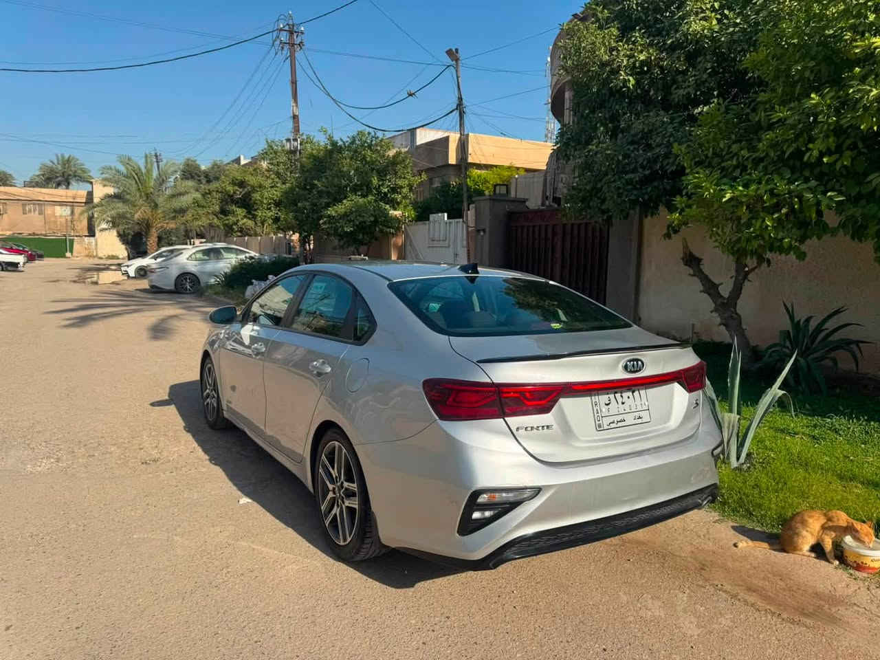 فورتي 2019  السيارة s
كير at المرغوب المحرك 2000 دوش 
ماشية 77 ميل  حادثها بنيد  وشوية بالجاملغ ومصبوغات يعني قطعتين صبغ الايرباك راجع سستم كامل 
كير ومكينة وصدر مكفولات  التبريد ثلج 
منضومة زنون اصلي
عليها ادامةكاملة 
السعر 118 ورقة 
مكان بغداد البياع 
***********
