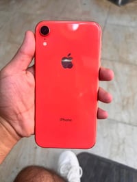 ايفون اكس ار • ١٢٨ • بطارية ٨٩%