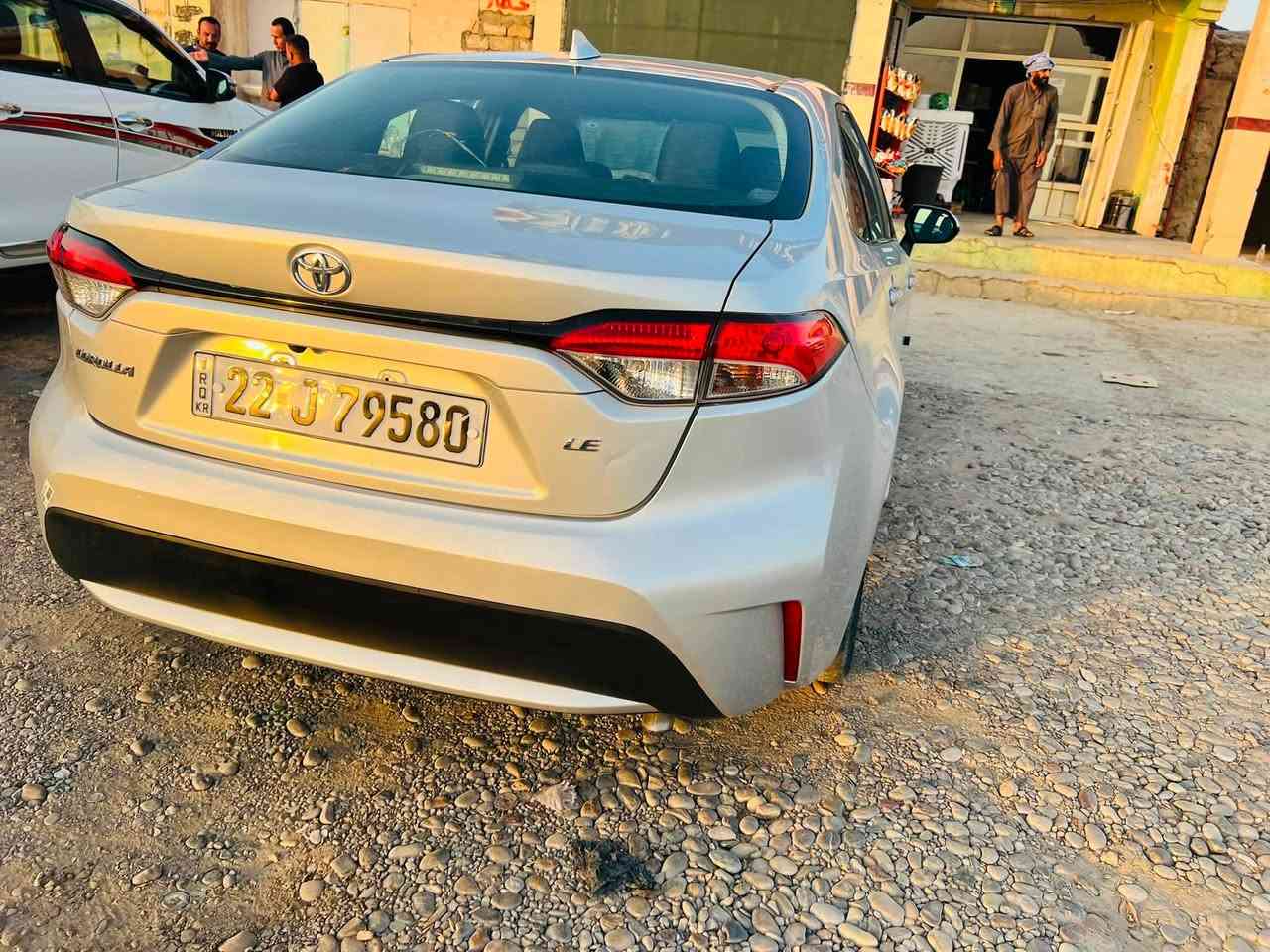كورلا 2021 
محرك 1800
الضرر جاملغ امامي تبديل ربع بوند وشويه بالباب 
هزه وسنويه جدد بس تحول بسمك 
ماشيه 55 ألف بعدها على وضع الشركه
السعر 133 رقم ***********صلاح الدين الشرقاط 
***********
