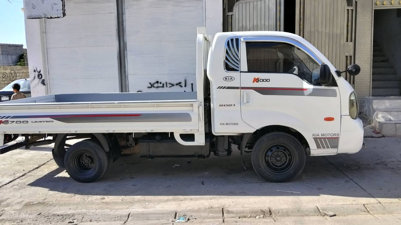 بەناوی خوای گەورە
کیادووتەنی ڕەقەم جنوب ساغ مۆدێل2009پێشی کراوەبە2020مەکینە3هەزاری نۆزڵ وپەمپ پەمپکراوەبۆجوانی نرخ60گەڵاوکەمێک مەحامەلەشوێن قەڵادزە ***********یان***********
