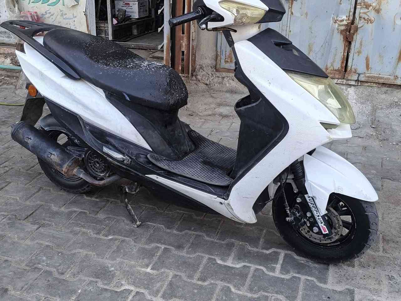 دراجه سكنس شرط الفحص مابيها أي نقص نكرف سلف 
الرقم ***********مكان كربلاء 350بيها مجال حك جيه
