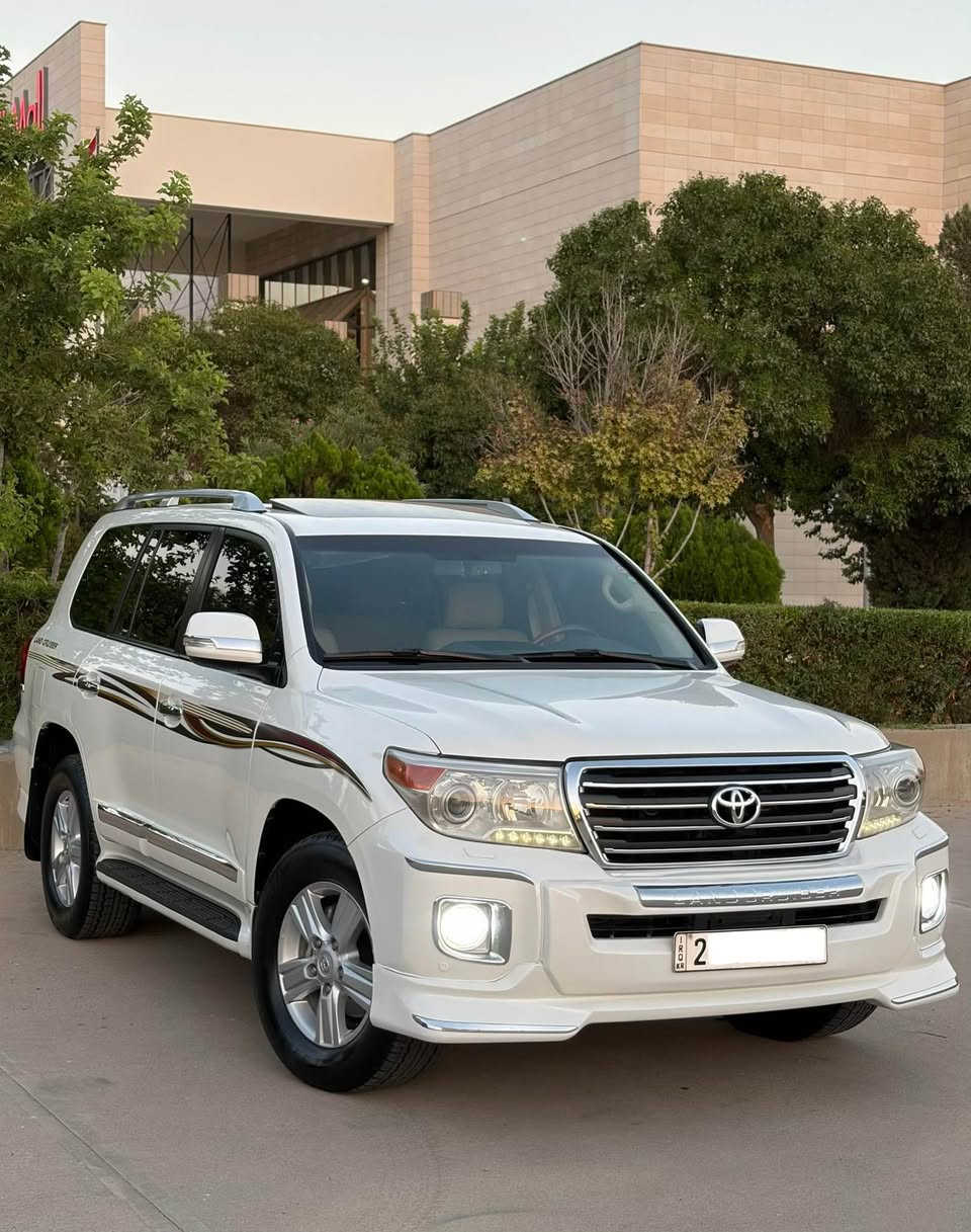 لاندكروز GXR 2013 فول مواصفات مضلل مروري
🔴السعر 338$ وماكو هيج سعر بكل السوك
محرك 6 سلندر
كشنات جلد 
كشنات كهرباء 3 دكم
سلايت فتحة
بصمة ابواب وتشغيل
ثلاجة
زراك لايت
رادار
كامراة 
تشغيل عن بعد
سبعه راكب تبريد مركزي 
دواخل صاج فورميكا
حساسات امامي وخلفي
لايتات وبلاجكتور زنون
مري كهرباء اشاير بالمري
باقي موصفات معروفة سيارة فول الفول
مكفولة كفالة عامة حتى من الشخط والكير والمحرك ايضاً 
جديدة جدا صيانة وسيرفس من شركة جيهان تايرات جديد
بدون اي نقص سيارة 
رقم وهزة وسنوية كلها جديد باسمي تحويل نفس اليوم وعليها تضليل مروري بالسنوية  
***********  /  مكان السيارة اربيل أربيل, العراق
