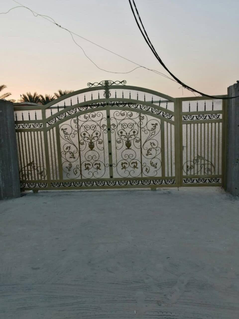بعض من أعمال ورشة الدرع للمقاولات العامة في تنفيذ وتصميم الأبواب والنوافذ

للاستفسار أو الطلب، راسلونا عبر الصفحة أو الرقم

***********
***********

#ورشة_الدرع #حدادة #أبواب_حديد #نوافذ #مقاولات #العراق
