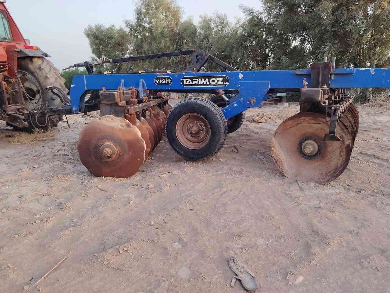للبيع دسك حجم ٢٤ مواصفات خاصه أعلى صاج وأكبر صاج فول مواصفات قطره لحيم مابي
***********
