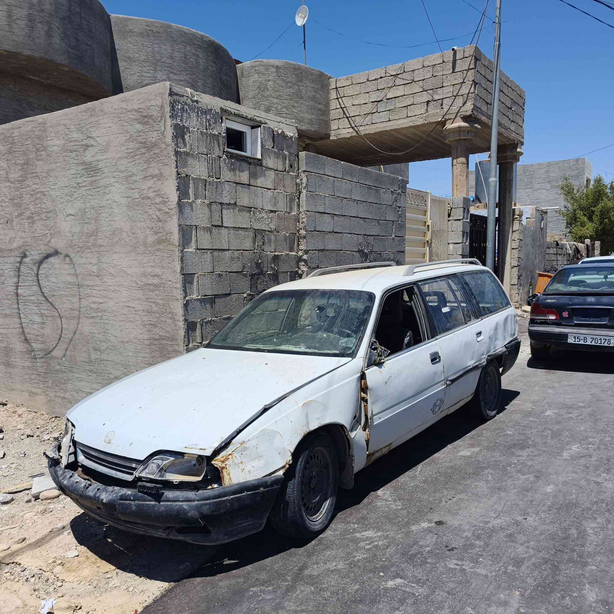 بسبب الوعود الكاذبه اعاده نشر..  سلام عليكم اوبل اوميكا ستيشن سياره رقم الماني سنويه الماني عظم عاج رقم كركوك السياره وكاله اب اسمي ابيع كوم حديد السياره طافيه ابيع على وضعها كبل لا تطفى جان بيها خيط بخار للستفسار الاتصال على الرقم ***********متوافر واتساب
