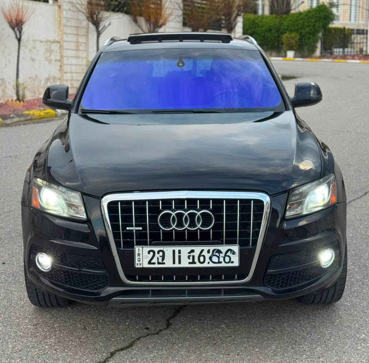 Audi Q5 S_line quattro v6 2010
***********
‎پانۆراما بەسمە برێک بەسمە تەبرید دووزۆن کوشن جلد کوشن هیتەر کوشن کارەبا سەلاجە جێپەرداخ ساردوو گەرم حاسە کامێرا تەحدید سورعەسنوق جەک سوکان ڤۆلیۆم تەلەفون راداری ئاوێنە دەبل ئەکسل ویل و تایەی لۆک 
‎گێڕو مەکینە بە شەرتی سەوت بوخار دوکەل کرانەوە 
‎پارچەیەک و پەلەیەکی هەهە بێناو بێ ئێرباگ بێ مەعجوون 
‎نرخی خوار بازار ٩٨ گەلەو معامەلەیەکی زۆر کەم
٠۷۷۱۲٦٦۲٠٠۱ السليمانية, العراق
