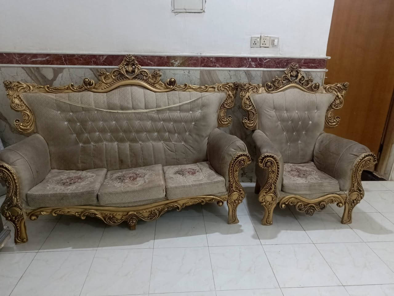 قنفات ب200 وبيهن مجال 
***********
