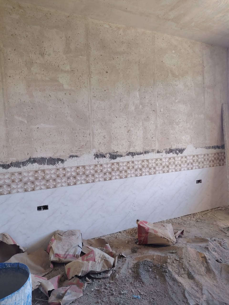 السلام عليكم خلفه البخ متفرغ الط جراره سقل نثر تقطيع تصليح دك مصاطر طلس وكوبلن ترميم اتصل واتساب خاص مفتوح متر وكباله ***********ملاحضه شقلي كربلاء ونواحيهاا
