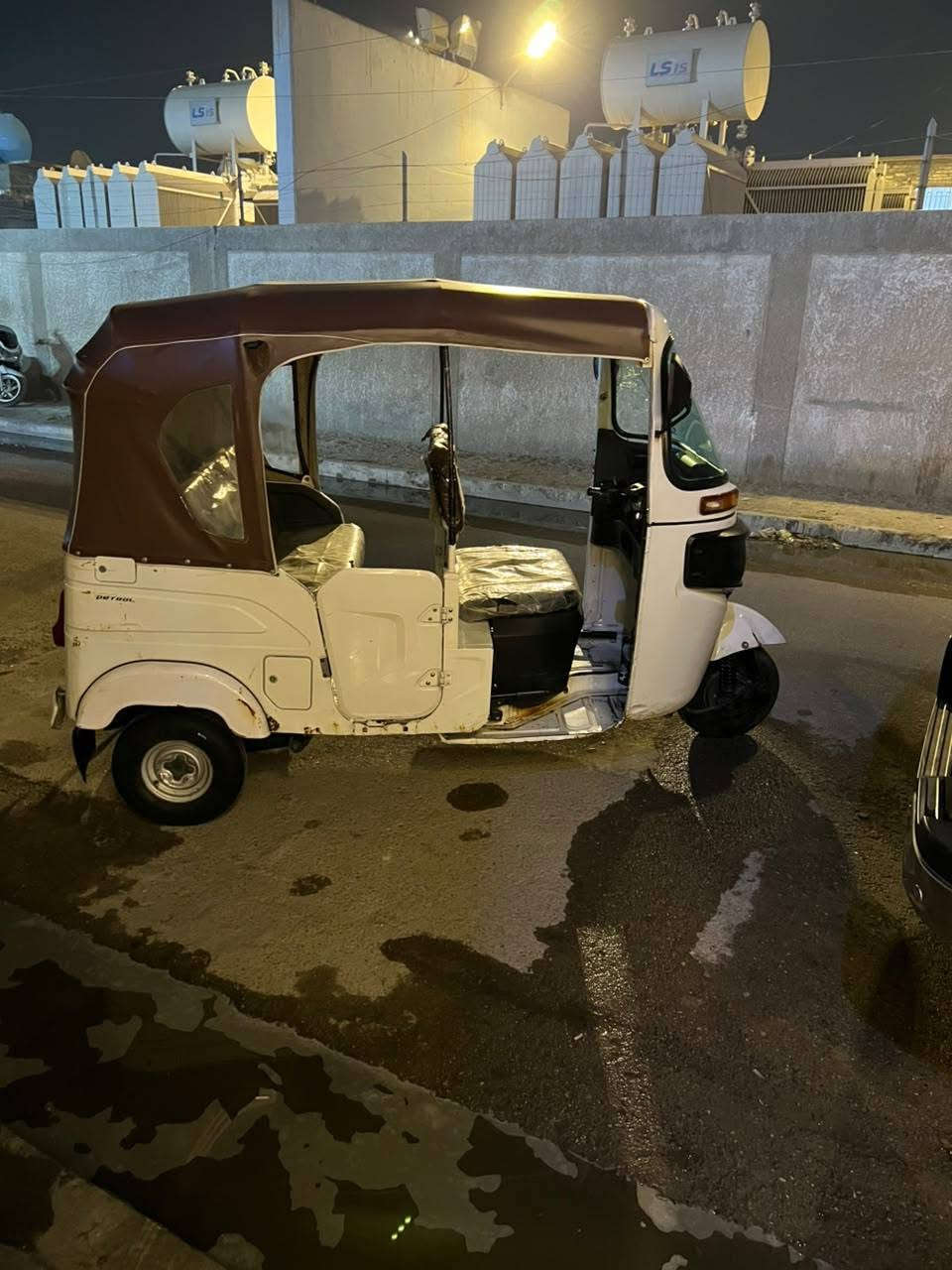 سلام عليكم تكتك موديله 22 للبيع تواصل وتساب ***********,المكان بغداد الحريه رقم سنويه بسمي

