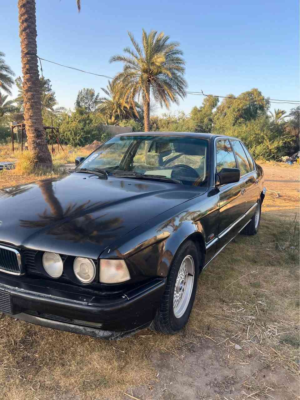 سلام عليكم. 
بي ام حجم 730 موديل 1992 رقم بابل مشروع وطني. صبغ عام مكفوله من ضربه. 
مكينه 6 سلندر جديده. المكينه 
كير اوتو جديد سياره مابيها نقص تبريد عاطل صدر تاير كله جديد.  دبل ايرباك دبل جام كشنات جلد تعبانات وكهرباء كروز سرعه مكاني بغداد
ومراوس حسب القناعه السعر ٣٧
متواجد عل نت *********** بغداد, العراق
