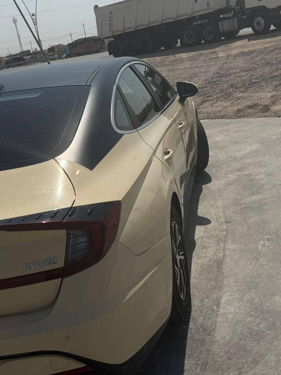 سلام سوناتا تكسي دبي مديل 23 اصل سياره حره تحويل ثاني يوم سياره جاهزه ع اخر حبايه بطريات جدد 100/100 سعر 115 وبيه مجال قليل/ مكان بصره شط العرب/***********
