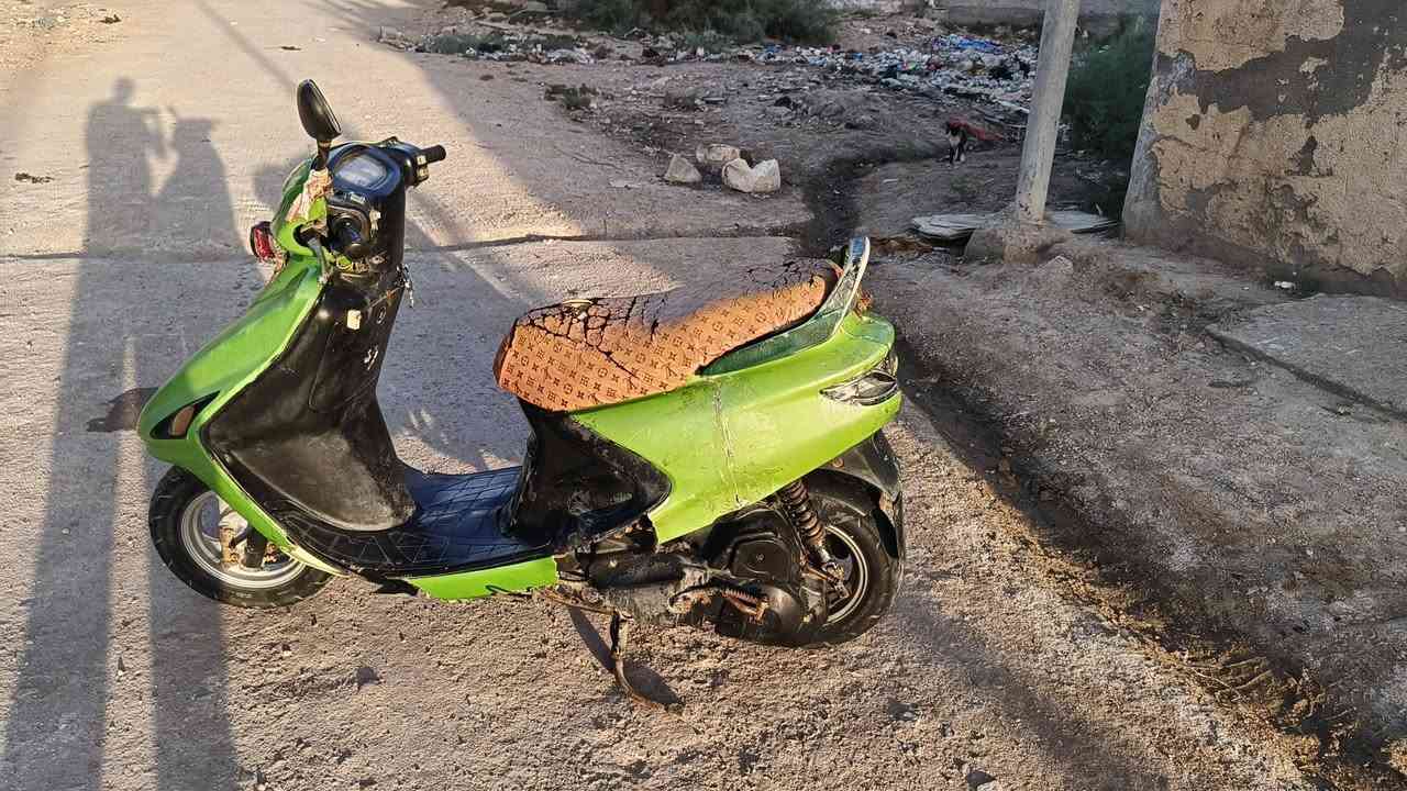 سلام عليكم دراجه فراشه للبيع سعر 250 بيها مجال حك الجيه مكاني ابو الخصيب يحتاج الهه باتري كلشي واضح بالصور ***********
