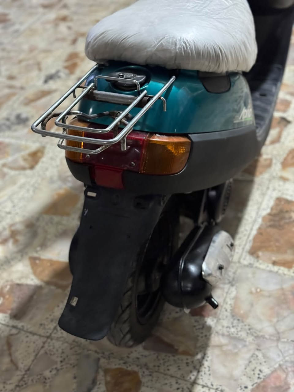 بطة • نضيفه • باتر ناقص