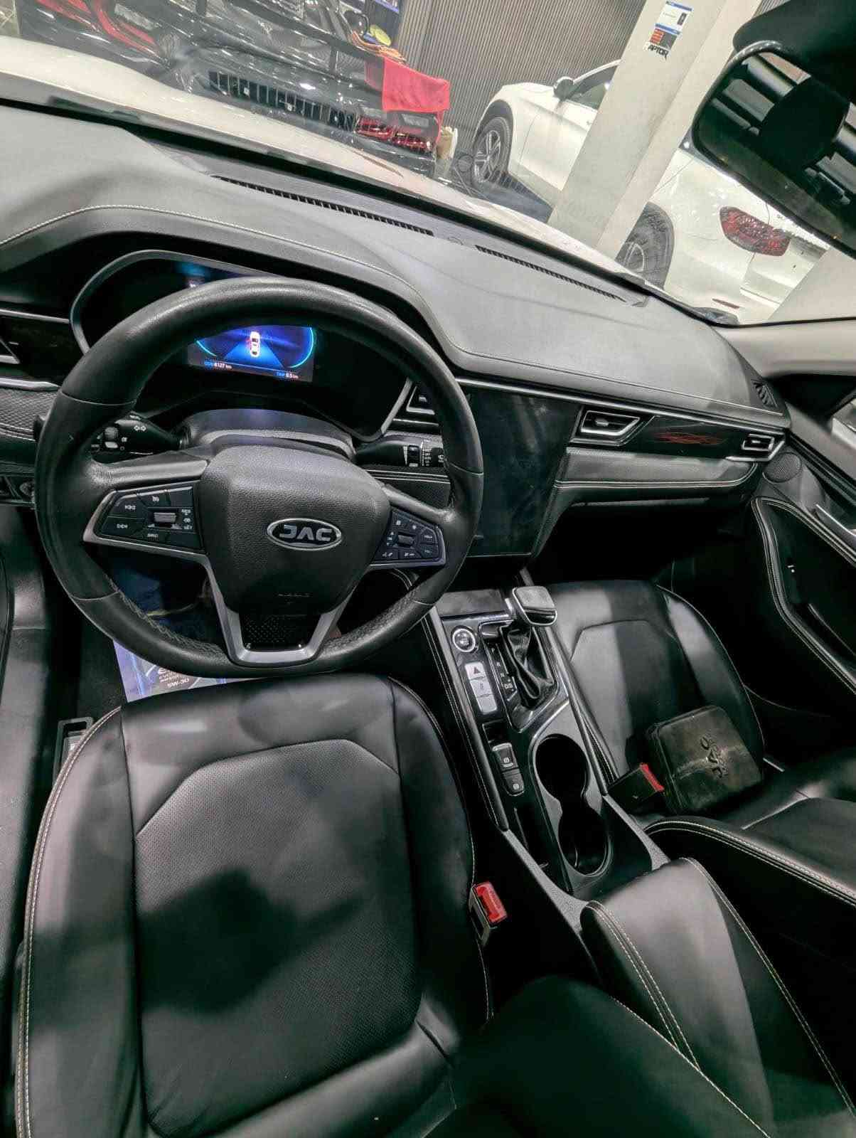 جاك J7 خليجي 2024 فل اوبشن 1/1 وكاله الأمارات
مكينه 1500cc ماشي 9000km
فيها 2 قطعه صبغ تجميلي بدون حادث
مكانها البصره 
للتواصل ***********
                                         ***********
السعر 95 ورقه وفيها مجال البصرة, العراق
