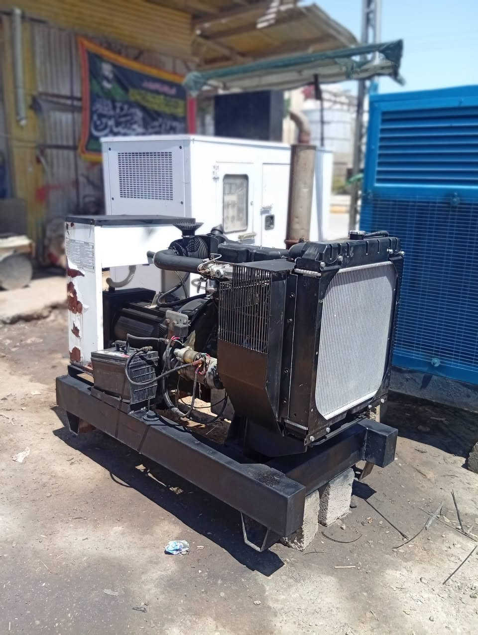 بيركنز انكليزي 30 كيفي طبك بلادي شرط زيرو وشرط الفحص حديث فول اوتو شاصي تانكي عالي بلادي بسعر 27 ورقة المكان واسط صويره كراج سيف البيضاني للمولدات الحى الصناعي ***********
