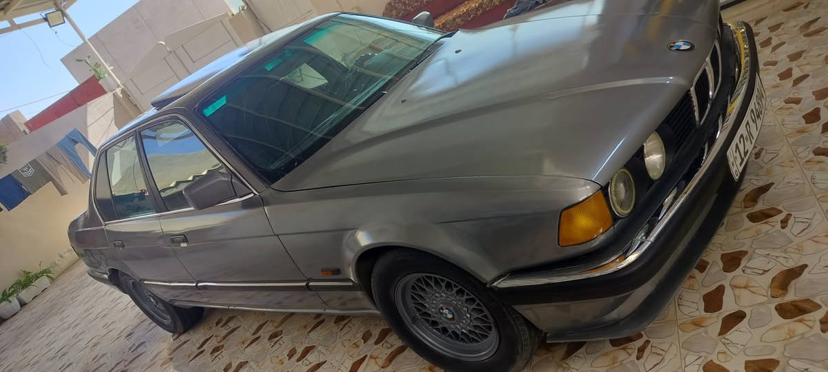 السلام عليكم اخوان سياره بيام 730موديل1991سنويه جديده رقم جديد تحويل صبغ جديد السياره فول توماتيك جمات كهرب كشنات كهرب تنته كهرب مكان السياره موصل ايسر السياره ارفلو يخربط وينزل من السعر سعر 39وبيها مجال للطيبين *********** بي وتساب وخط مفتوح
