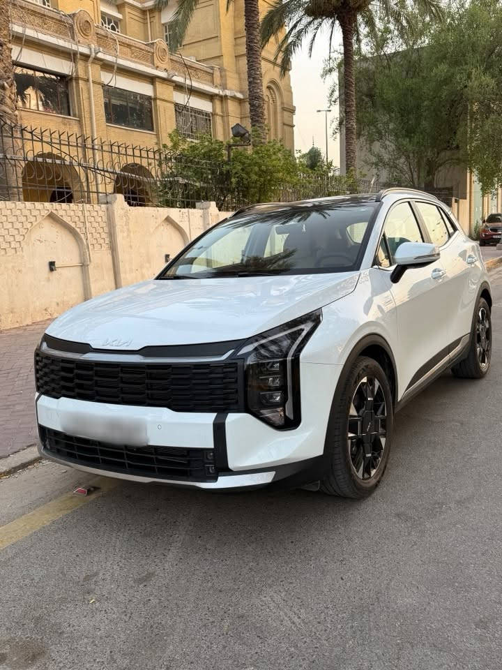 كيا سبورتج موديل 2026
خليجي زيرو بعدها بحالة الوكالة
مكفولة كفالة عامة وبعدها داخل ضمان الشركة

ماشية 6000 كم
محرك 2000 cc دوش

المواصفات
بصمة + دخول ذكي 
بانوراما
مراية كهرباء
سايد بريك بصمة
قطعتين تبريد
تشغيل عن بعد
صندوق كهرباء
كشن السايق كهرباء
كشن الراكب كهرباء
الكشنات الامامية تدفئة
حساسات امامية وخلفية
انظمة قيادة عدد ٤
شاشة متصلة

السيارة مغلفة PPF بالكامل والتغليف بي ضمان لمدة ١٠ سنوات

للتواصل ***********
