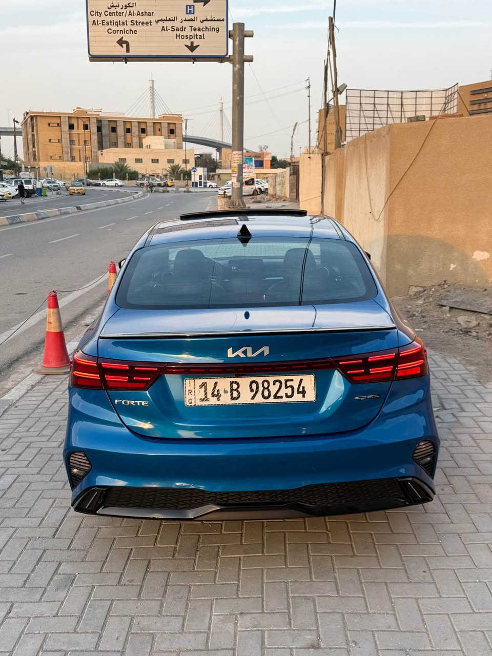 السلام عليكم كيا فورتي 24 جيتي لاين فول موصفات وارد امريكي تقرير غرق فقط المكينه مفتوحه (مبدل اذراع)كهربائيات السياره كله شغاله رقم بصره معوقين وكاله عامه السياره صار بيها طخه بل باب الخلفي جه السياق السعر المطلوب 140 وبيها مجال وماكو هيج سعر 
عنواني البصره البراضعيه 
رقم تلفوني 
*********** البصرة, العراق
