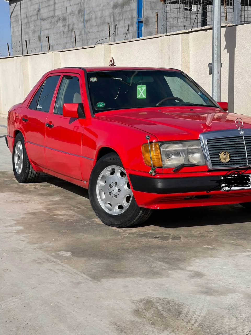 السلام وعليكم مرسدس دب البيع
مديل 1991
رقم مشروع وطني سنويه ال2030
محور 2500ديلكو تبريد خير من الله
مكينه كير مكفولات قواعد دبلات بلاد
مصبوغه جماليه بدون ضربه
تيرات حداده كله جديد
سنتر لوك جام جوبي
لايت زنون كهربائيات جاهزه كله شغال اطلع بيها
وين مايعجبك  سياره مال جناي جاهزه
مكان بصره قضاء المدينه
السعر 65وبيها مجال قليل
رقم الهاتف
***********
