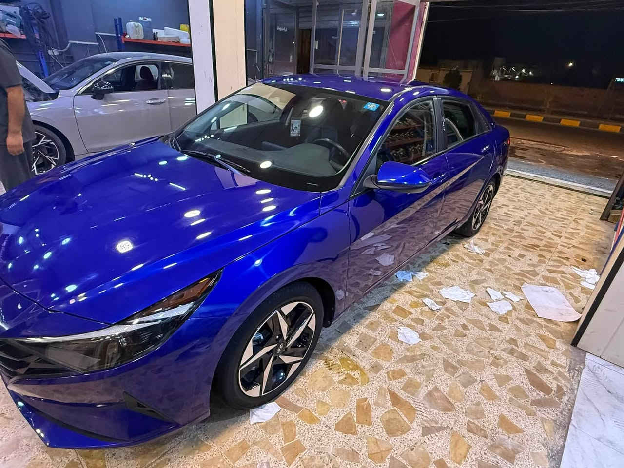 هونداي النترا موديل 2023
ماشيه 27الف مايل 
وارد امريكي حادثها تبديل باب خلف السايق نفس الون صور الحادث مرفقه مع الصور 
رقم ميسان معوقين معوقها ولد شاب حاضر للوكاله
المواصفات
بصمة وتشغيل عن بعد 
شاشه متصله عينه متغيره 
رادار 360
توقف ذاتي 
تحديد مسار 
مثبت سرعه 
سايد بريك دكمه 
اوتو هولد
صندوق ذكي 
شاحن لاسلكي 
السعر 145$قابل للتفاوض 

***********
