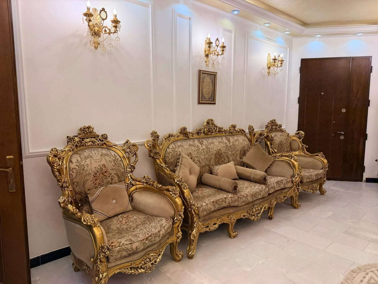 تخم زان مصري ملكي نظيف 
للتواصل خاص او واتساب ***********/ بغداد
سعرة 2 وبيه مجال ..
