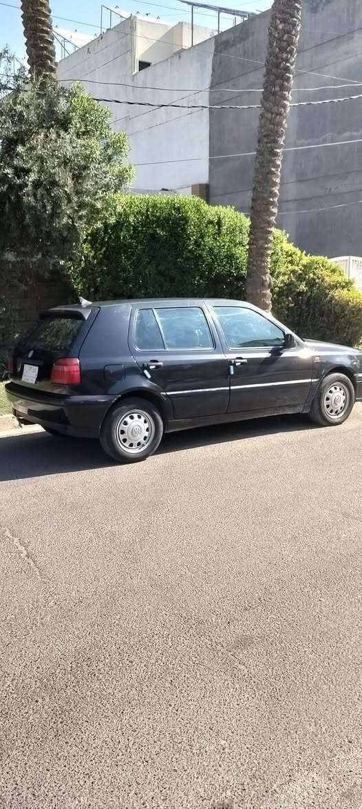 كولف للبيع MK3
- السعر 40 ورقة .
- محرك 2000 ، رقم بغداد ، سلايد روف ، جام كهرباء ، تبريد شغال ، حماوتها جدا حلوة .

- مكينة نظيفة جدا ، باتري جديد ، تايرات جدد ، غرفتها نظيفة جدا ، مصبوغة عام جمالية خالية من الحار و المعجون و الخياس .
- الكير بي صفنة بداية التشغيل وراها طبيعي 
السيارة بأسمي تحويل مباشر سنوية الى2028
المكان بغداد المنصور 
***********
