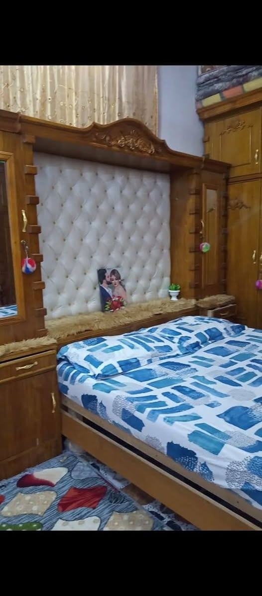 @السلام عليكم غرفه اخشاب للبيع جاهزه ونضيفه المكان كوت البتار الاستفسار على رقم💁‍♂️ ***********❤
