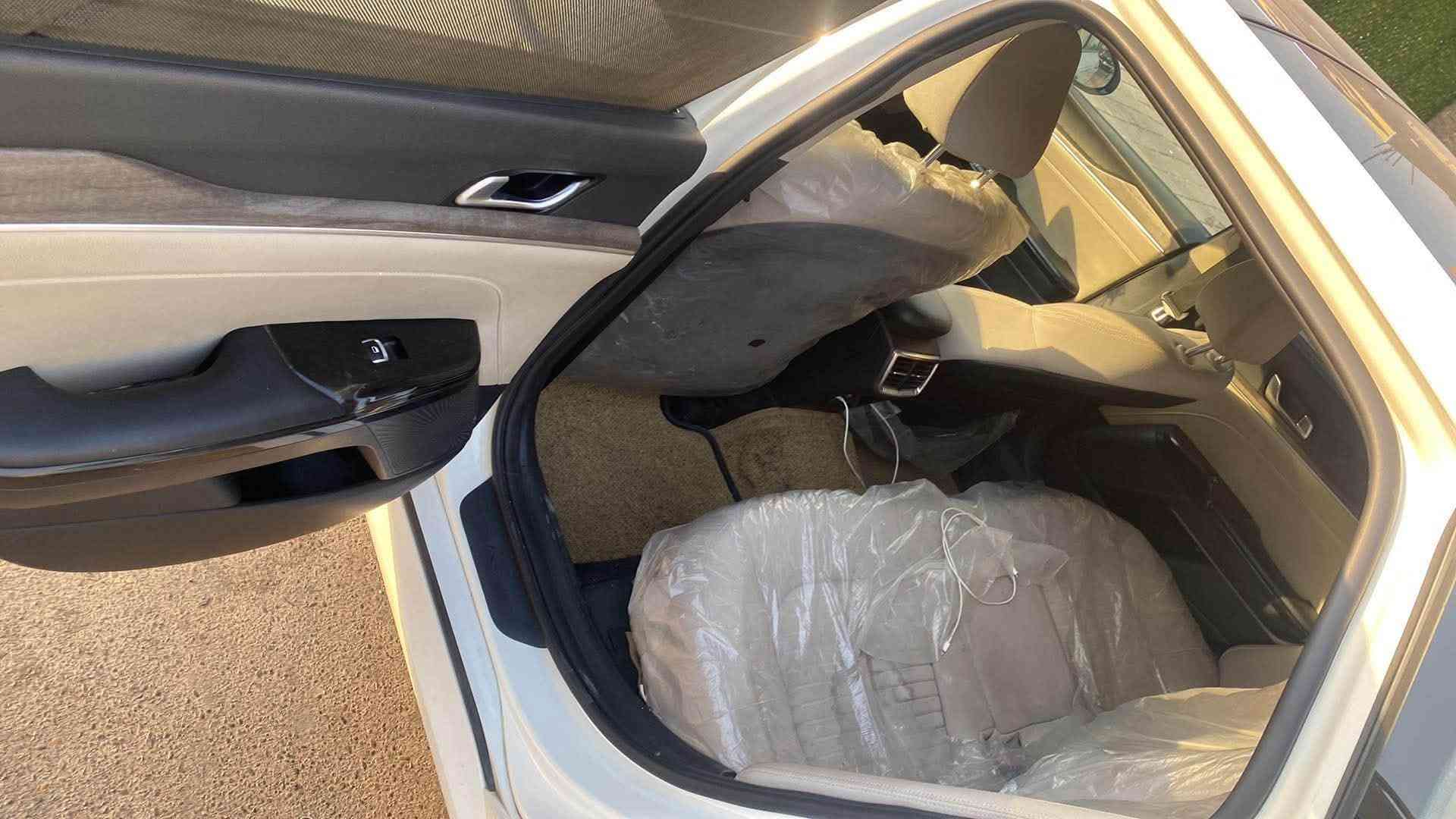 كيا k5 موديل 2021
ماشيه 84000الف
بصمة
بانوراما
مكينة 2000دوش
"
حساس امامي خلفي
بك لايت متصل
ويل 18
تبريد بيانو
تحكمات
زنون
داخل مخمل
مري شفط
تبريد قطعتين
تشغيل عن بعد شاشة كبيره بصمه
وبيه هواي مواصفات بعد السياره نضيفة بيها بارد بلهلال الجاملغ وبارد بلباب
رقم بغداد
السياره باسمي تحويل ثاني يوم السعر185 و بيه مجال
مكاني شارع فلسطين او حي العامل
***********
