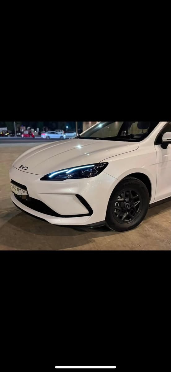 سلام عليكم BYD سيل 5
اخت زيرو ترقيم جديد 
كفاله عامه من الصبغ والتبديل والبارد… 
شرط التحويل 
مع كافه ملحقاتها 
HEV 1500
EV 1333
Km 2850
قابل لزياده 
بغداد .الدوره.حي الميكانيك 
للستفسار ***********
19.500 
‎وبالعافيه
