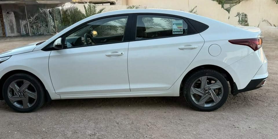 اكسنت خليجي ٢٣
محرك ١٦٠٠
رقم مثنى معوقين انطيك وكالة بالسياره 
السعر المقدس ١١٧ وبيها مجال بسيط كلش 
مكان السماوه 
السونار مرفق 
للاستفسار مراسله الصفحه او واتساب ***********
